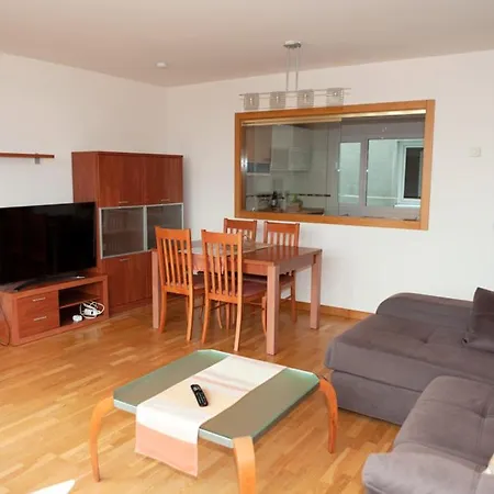 Muy Bonito Y Comodo, Disfrutalo Apartamento Burgos